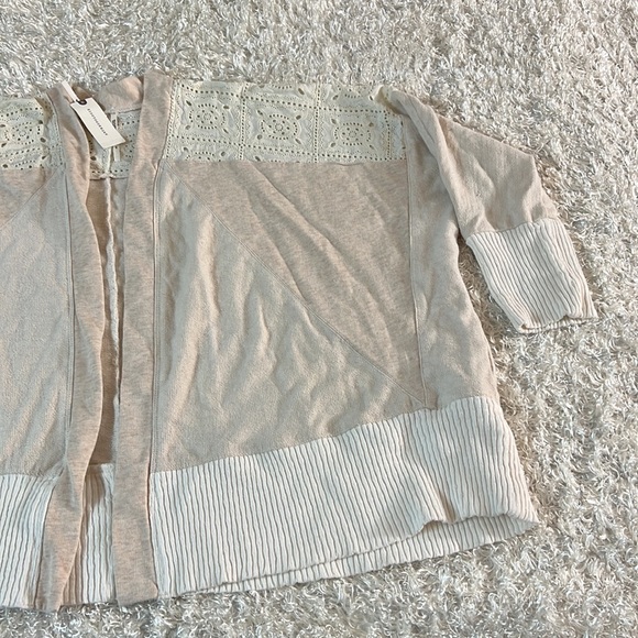 Anthropologie Ivory color oversized cardigan size xs - Picture 4 of 16